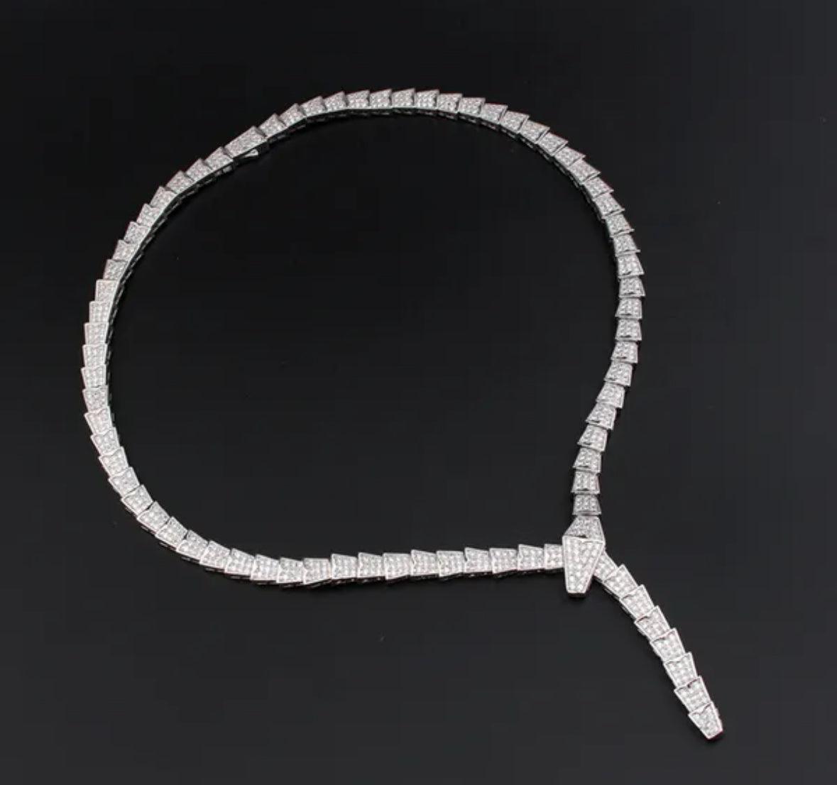 BVLGARI SERPENTI VIPER NECKLACE 18K Gold Plated Women's Jewelry GOLD-ROSE-WHITE ✨ - buyonlinebehappy