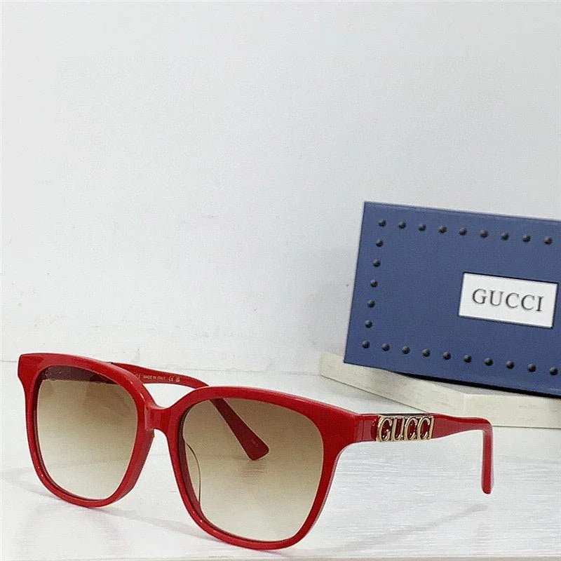 Gucci GG1192 Sunglasses feature a rectangular Pilot ✨