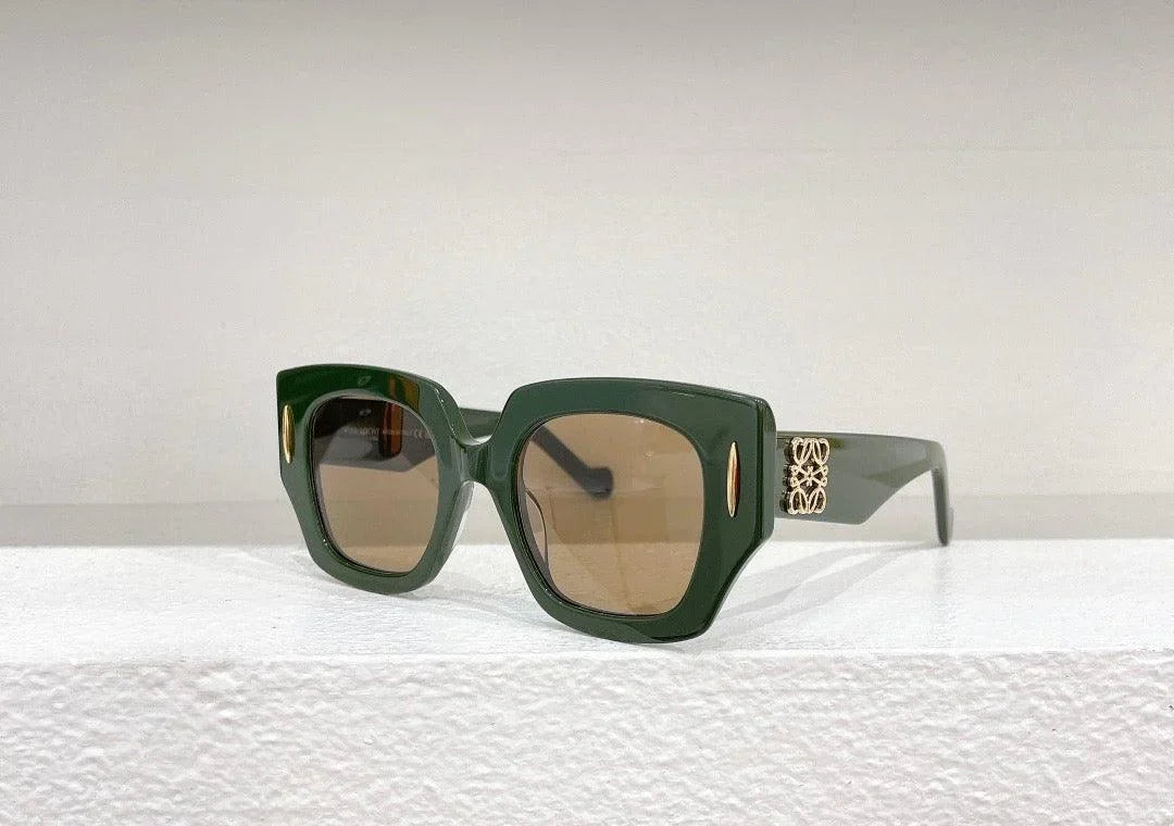LOEWE Screen Women's Acetate Sunglasses 40218✨