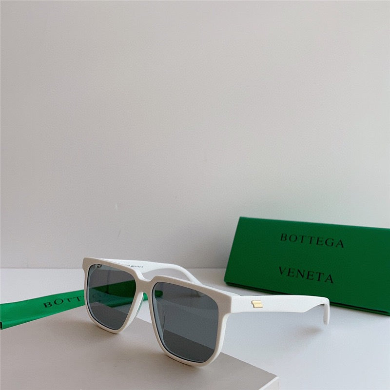 BOTTEGA VENETA BV1033S 001 Unisex Sunglasses✨ - buyonlinebehappy