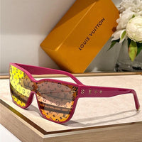 LOUIS VUITTON Z1844U LV Shadow Square Sunglasses  ✨