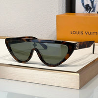 Louis Vuitton  LV Split Cat Eye Sunglasses Z2179U✨