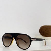 PILOT HORN SUNGLASSES $1,690 FT1047-P ✨