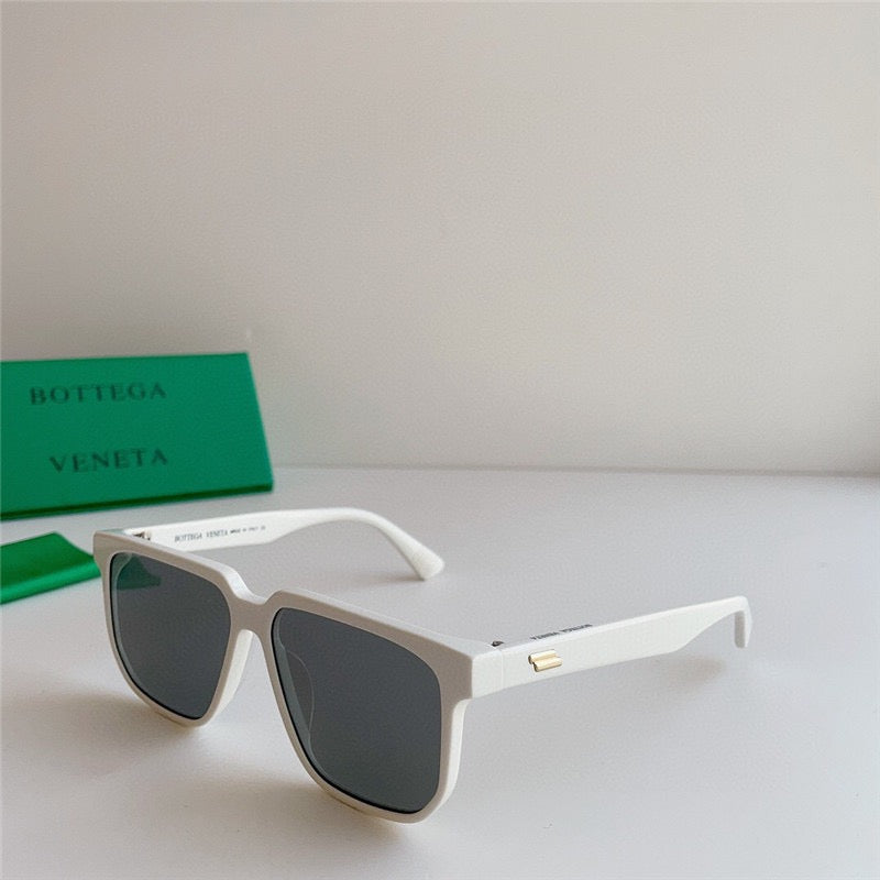 BOTTEGA VENETA BV1033S 001 Unisex Sunglasses✨ - buyonlinebehappy