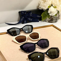 Christian Dior MISSDIOR S1U Butterfly Sunglasses ✨