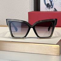New Season $810 VALENTINO V - GRACE OVERSIZED CATEYE ACETATE FRAME Sunglasses✨