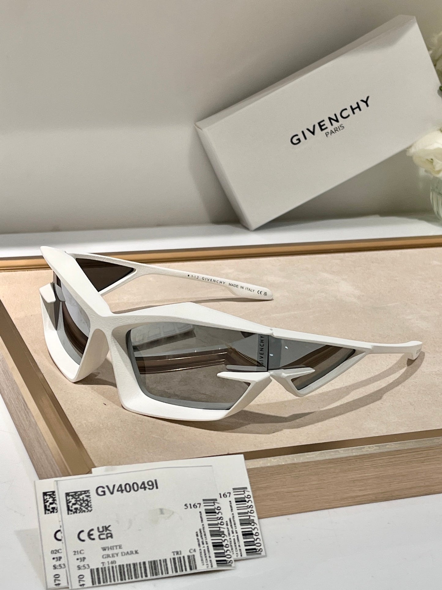 GIVENCHY GV 40049I 02A MASK Sunglasses -  8 Colors✨ - buyonlinebehappy