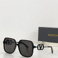 Valentino SUNGLASSES VA4101 50018G 59✨