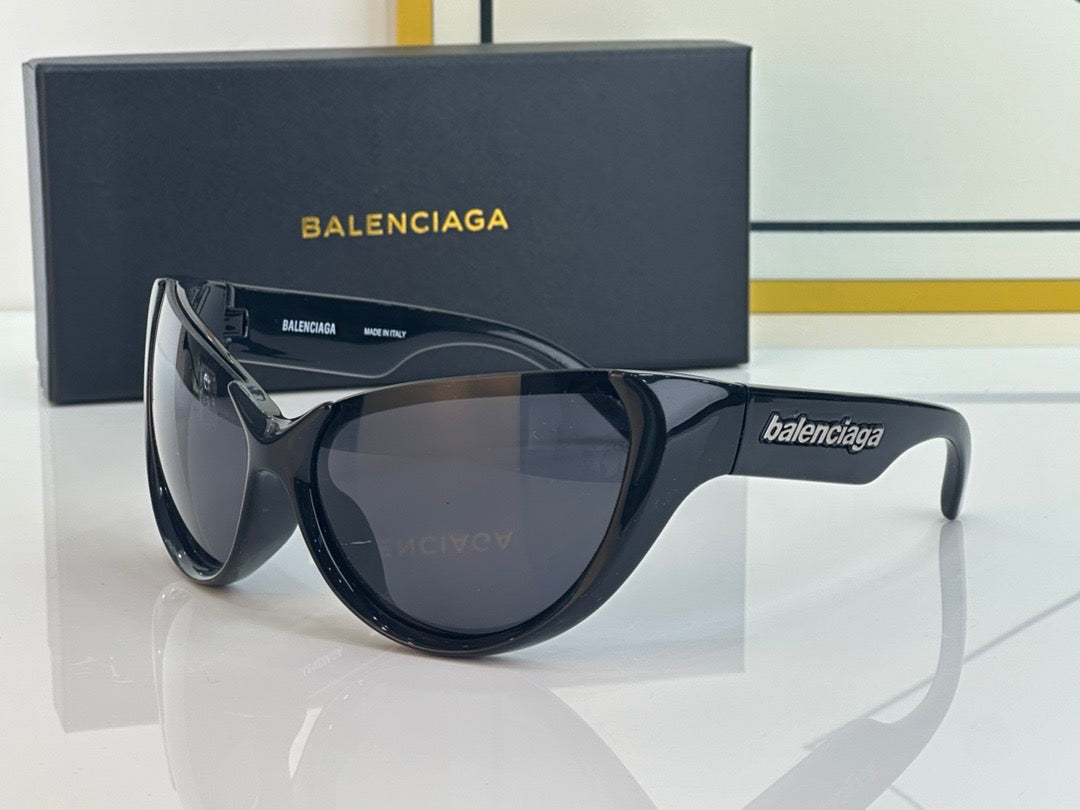 BALENCIAGA 0201S Black Mask Butterfly / Cat Eye Fashion Sunglasses 🖤 - buyonlinebehappy