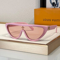 Louis Vuitton  LV Split Cat Eye Sunglasses Z2179U✨