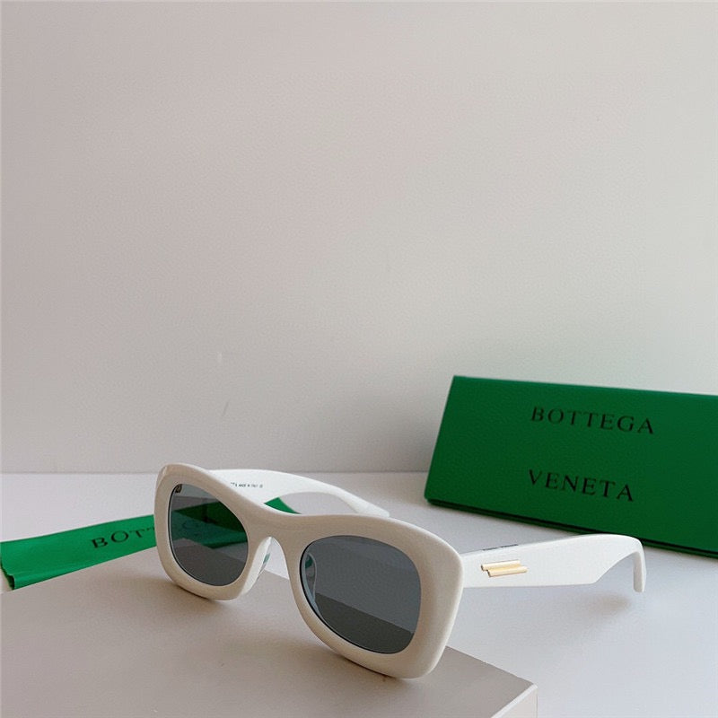 BOTTEGA VENETA BV1088S (007) Women's Sunglasses✨ - buyonlinebehappy