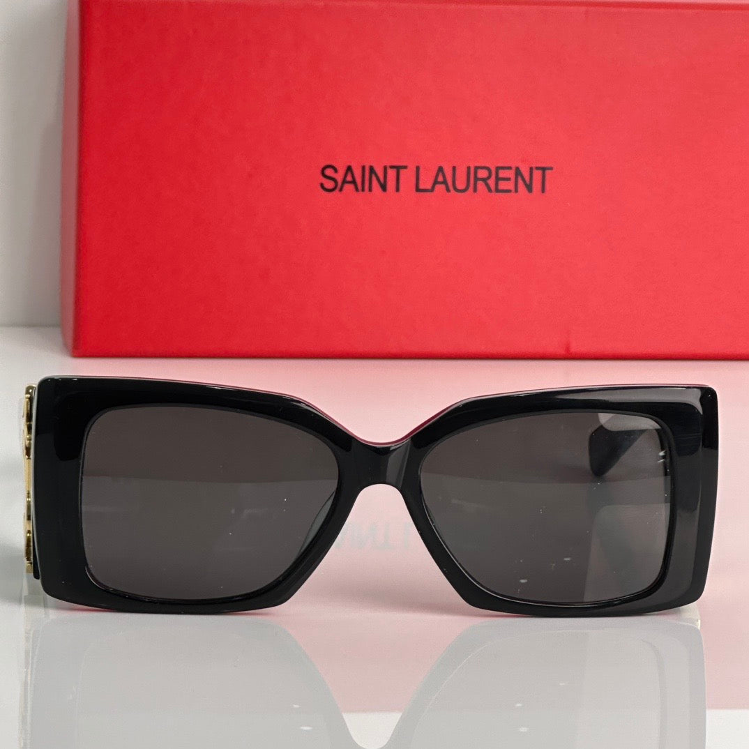 Yves Saint Laurent M0138 Oversize Women's Sunglasses✨ - buyonlinebehappy