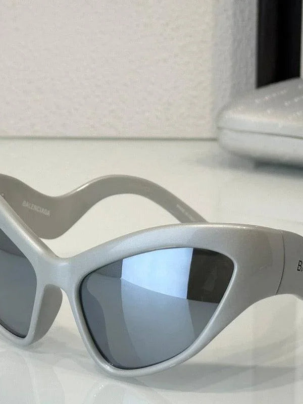 BALENCIAGA BB 0319S Hamptons Injected acetate Sunglasses 👽