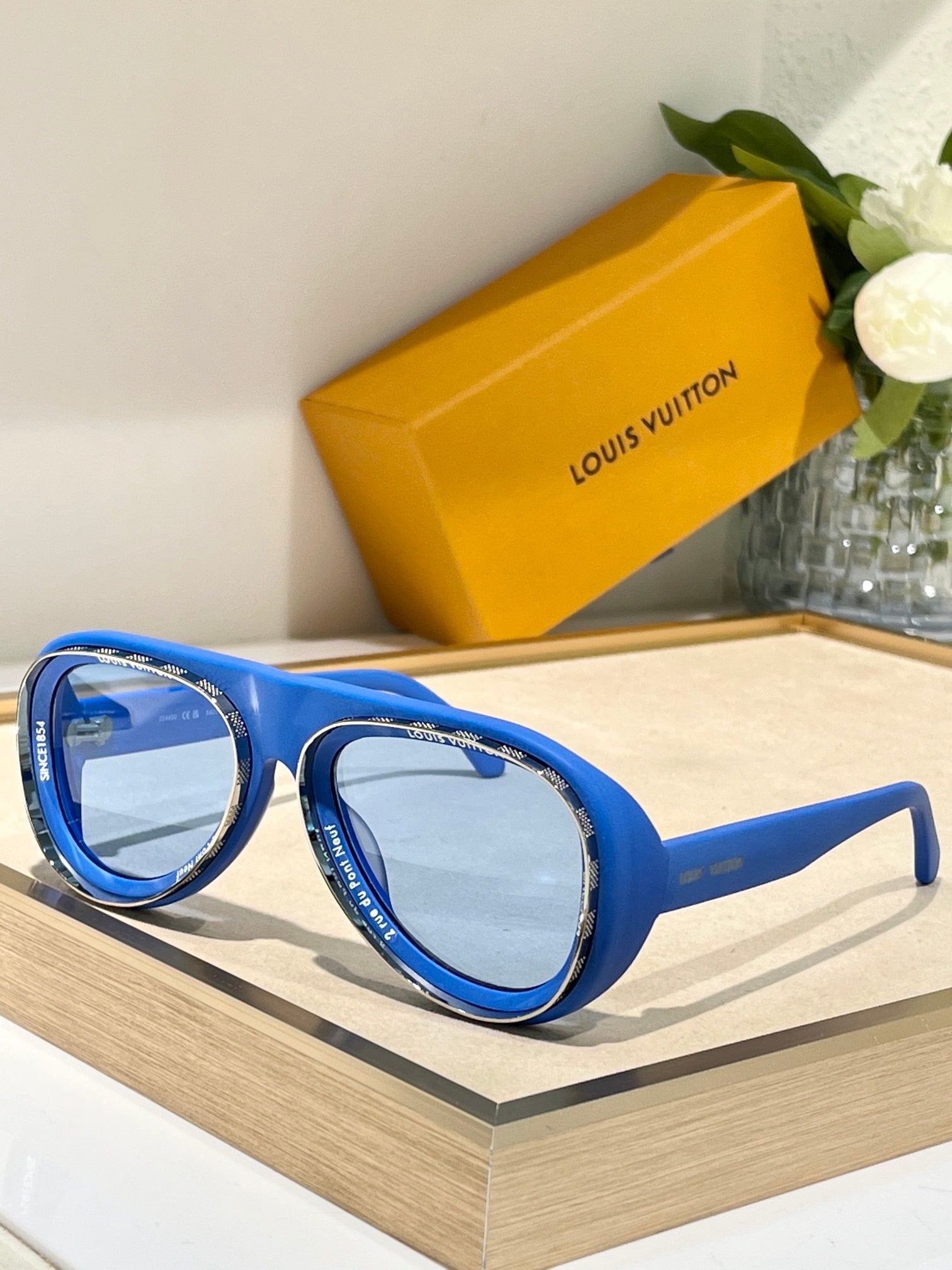 Z2445U Louis Vuitton Super Vision Pilot Sunglasses ✨ - buyonlinebehappy