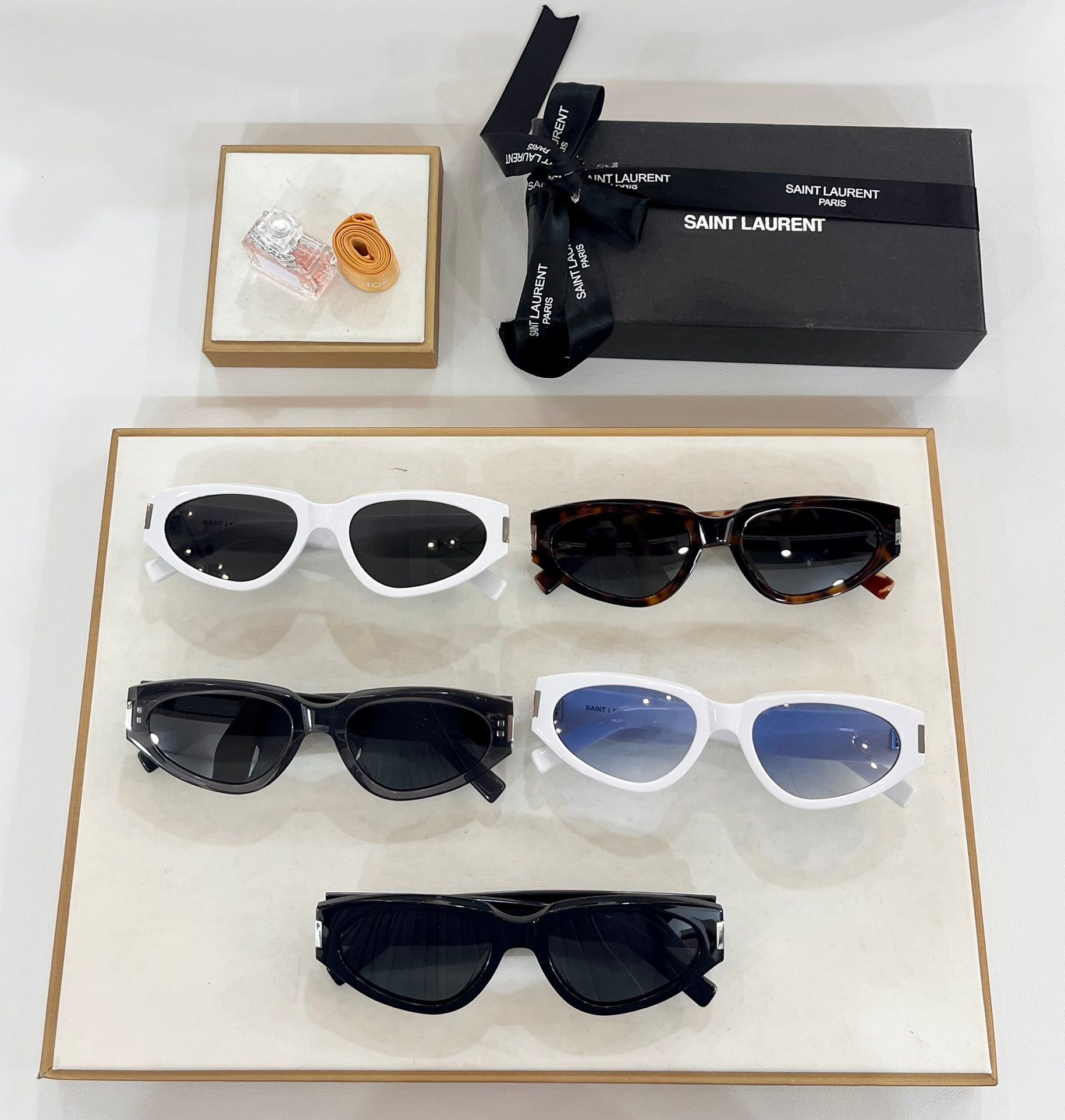 Saint Laurent SL 618 Women's Sunglasses✨ - buyonlinebehappy