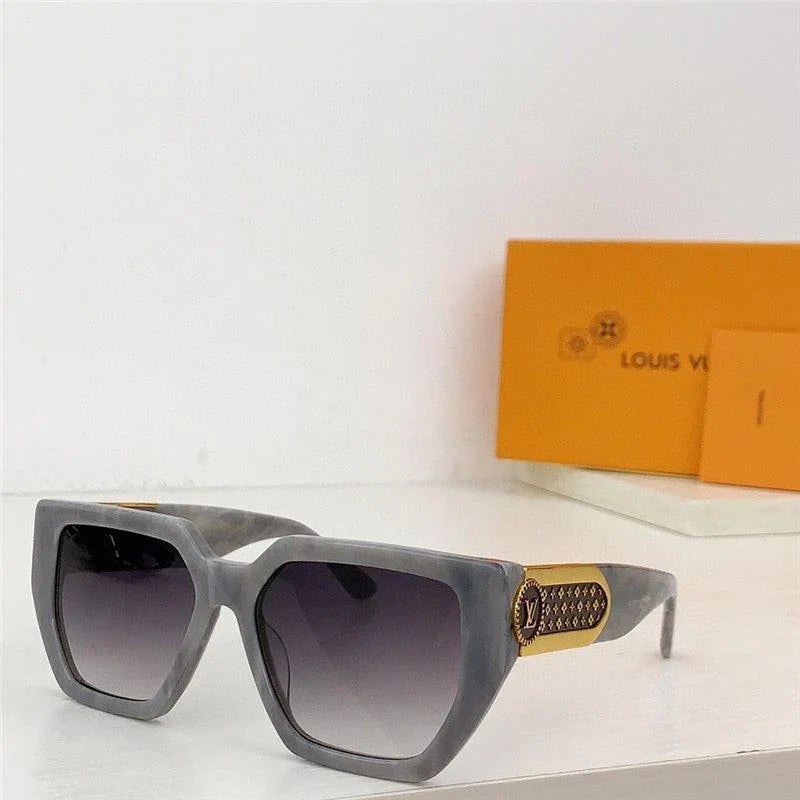 Louis Vuitton LV Z2038E Twist Round Women's Sunglasses ✨