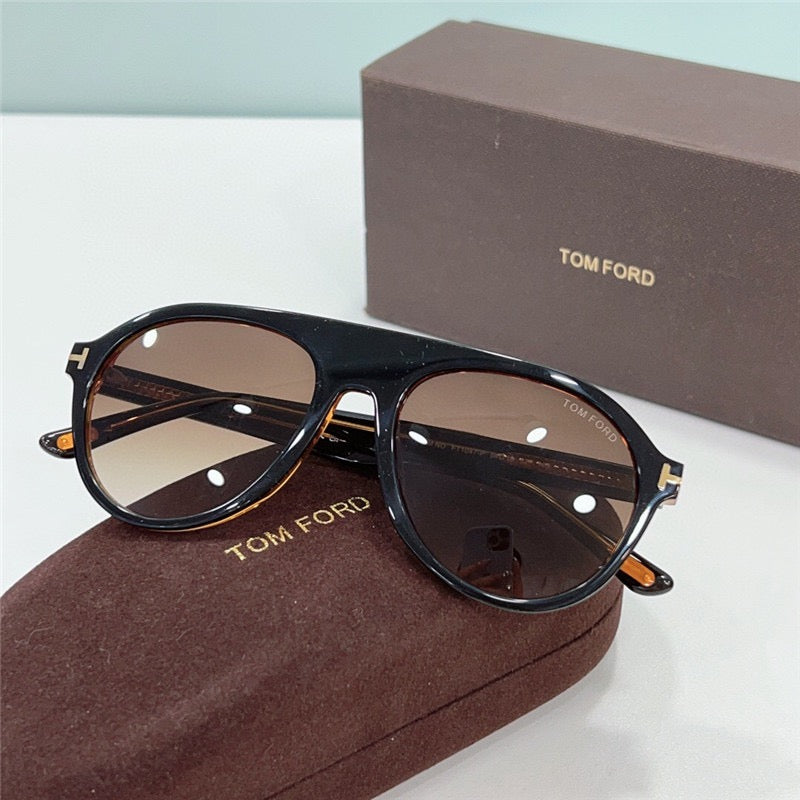 TOM FORD Pilot Horn TF1047 Private Collection Sunglasses $1100 ✨ - buyonlinebehappy