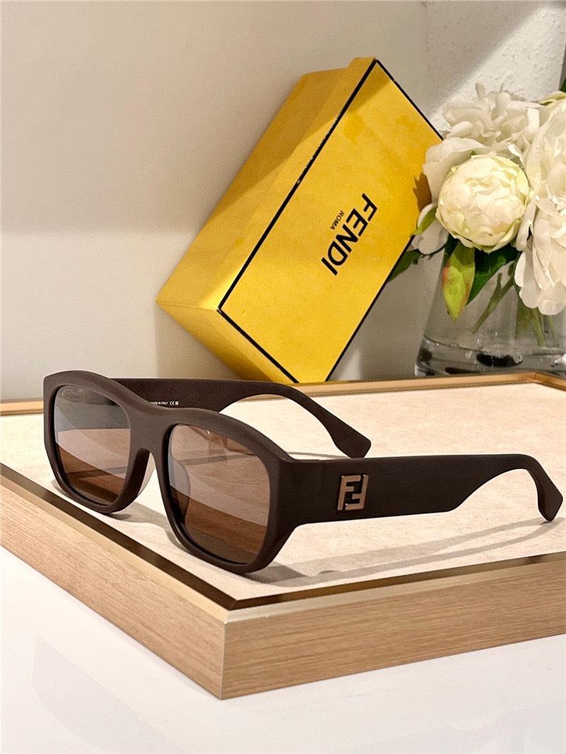 Fendi FE40117 Sunglasses Women's✨ - buyonlinebehappy