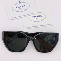 Prada PR 19ZS Oval Round Sunglasses  🟥