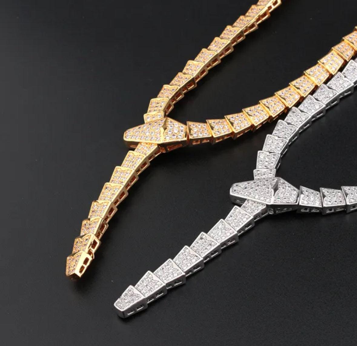 BVLGARI SERPENTI VIPER NECKLACE 18K Gold Plated Women's Jewelry GOLD-ROSE-WHITE ✨ - buyonlinebehappy