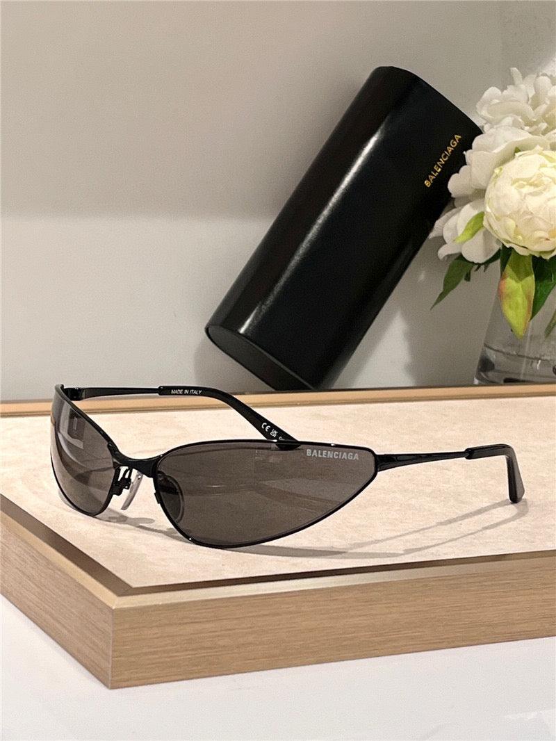 BALENCIAGA RAZOR CAT EYE BB0315 XL Black-Silver Sunglasses🏳️ - buyonlinebehappy