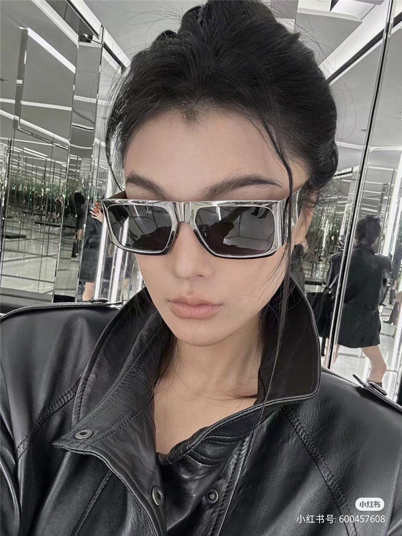 YSL 2024 SAINT LAURENT SL 635 flat-top Sunglasses $800