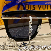 Louis Vuitton ultra rare LV1105 Chain Women's Sunglasses ✨