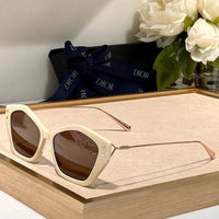 Christian Dior MISSDIOR S1U Butterfly Sunglasses ✨