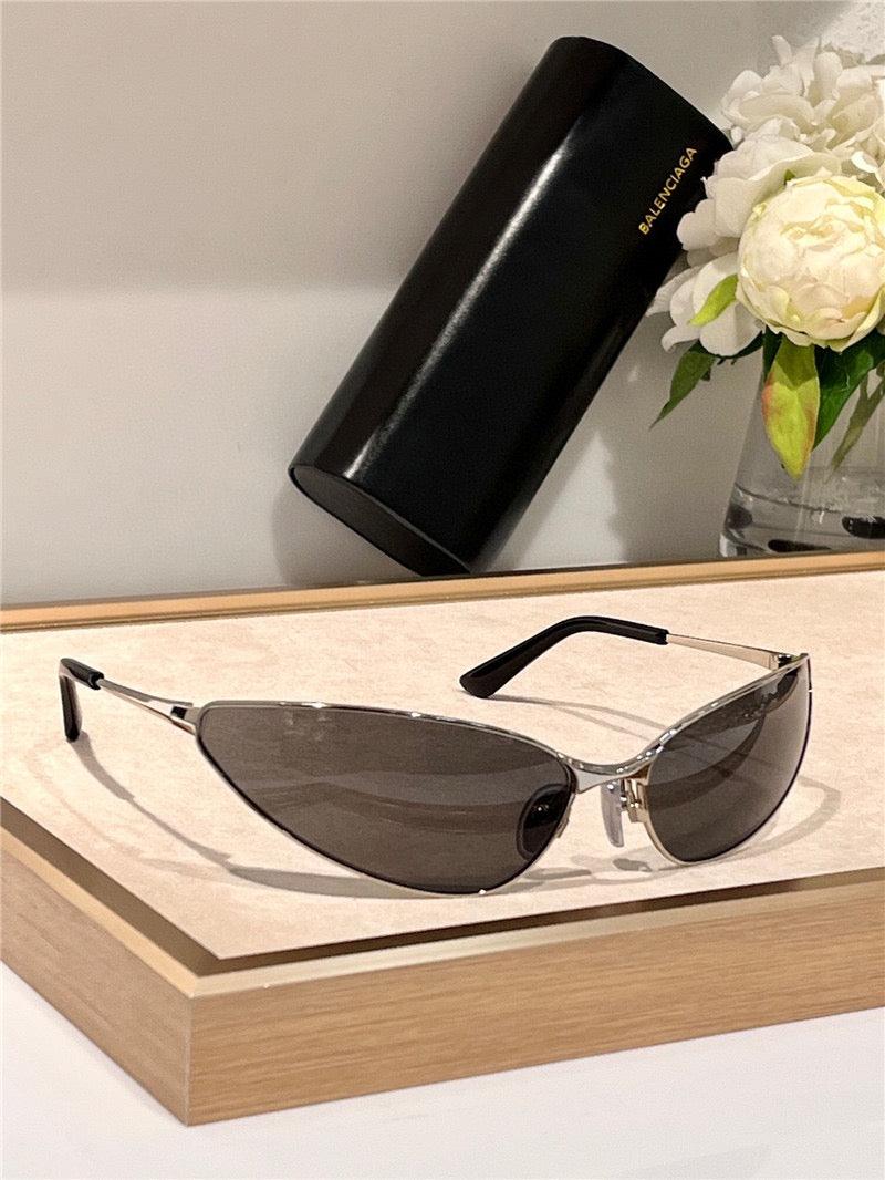 BALENCIAGA RAZOR CAT EYE BB0315 XL Black-Silver Sunglasses🏳️ - buyonlinebehappy