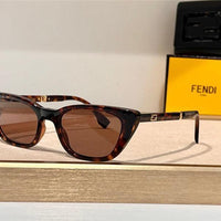 FENDI Foldable acetate sunglasses FD40089✨