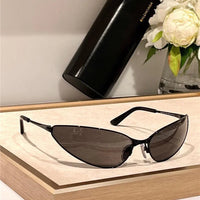 BALENCIAGA RAZOR CAT EYE BB0315 XL Black-Silver Sunglasses🏳️