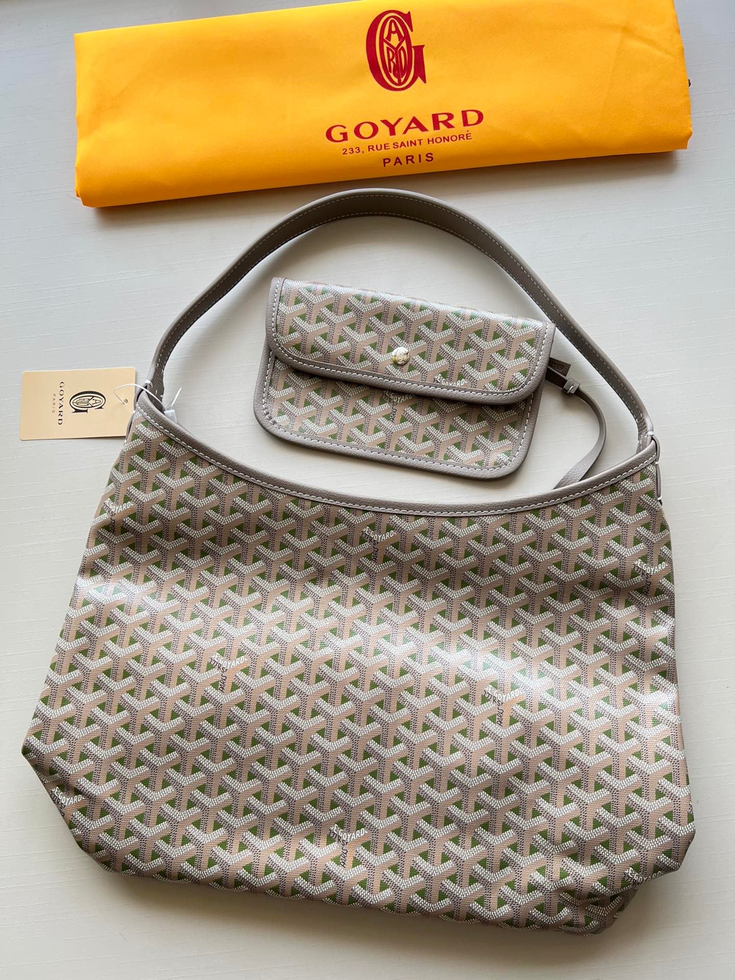 Goyard Bohème Hobo Bag 42cm ✨ - buyonlinebehappy