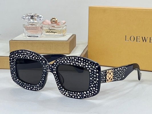 NEW SEASON Loewe Pavé Screen LW 4114 IS 90A Geometric Sunglasses ✨ - buyonlinebehappy