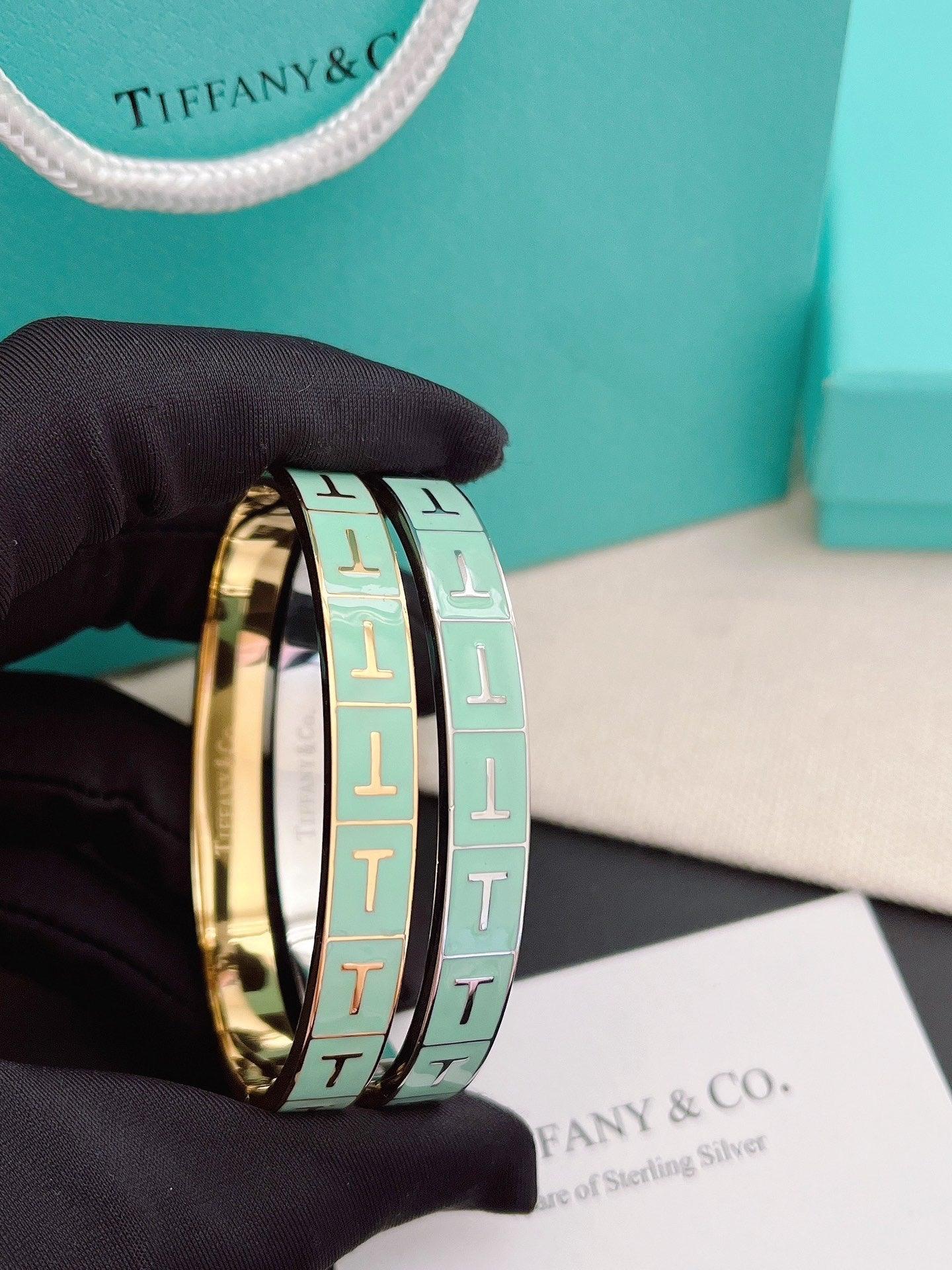 Tiffany&Co 18k gold plated Hinged Style Bangle lock bracelets ✨ - buyonlinebehappy