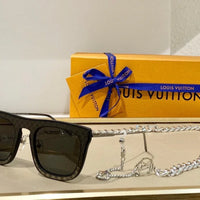 Louis Vuitton ultra rare LV1105 Chain Women's Sunglasses ✨
