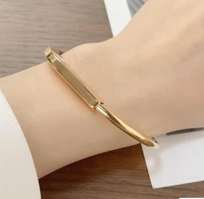Tiffany&Co 18k gold plated Unisex Unique Style Bangle lock bracelets fashion silver rose yellow gold with box fits 16-21 cm ✨ - buyonlinebehappy