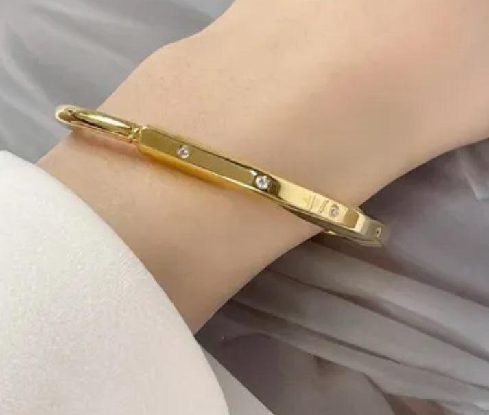 Tiffany&Co 18k gold plated Unisex Unique Style Bangle lock bracelets fashion silver rose yellow gold with box fits 16-21 cm ✨ - buyonlinebehappy