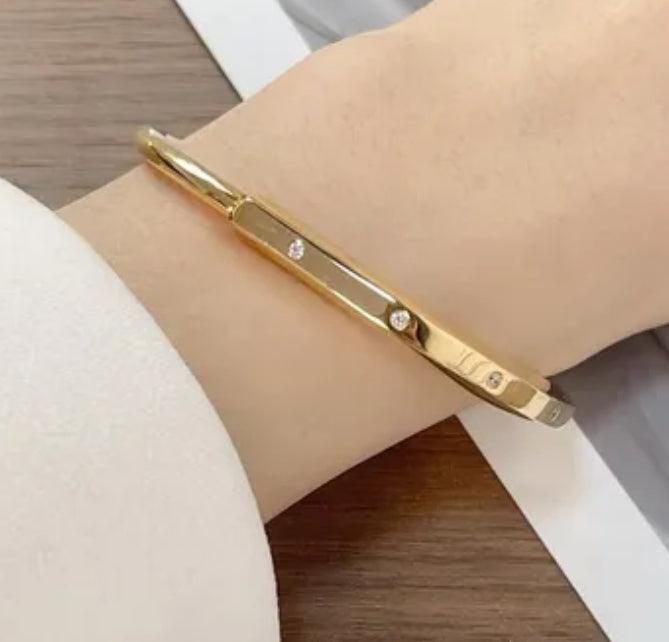 Tiffany&Co 18k gold plated Unisex Unique Style Bangle lock bracelets fashion silver rose yellow gold with box fits 16-21 cm ✨ - buyonlinebehappy