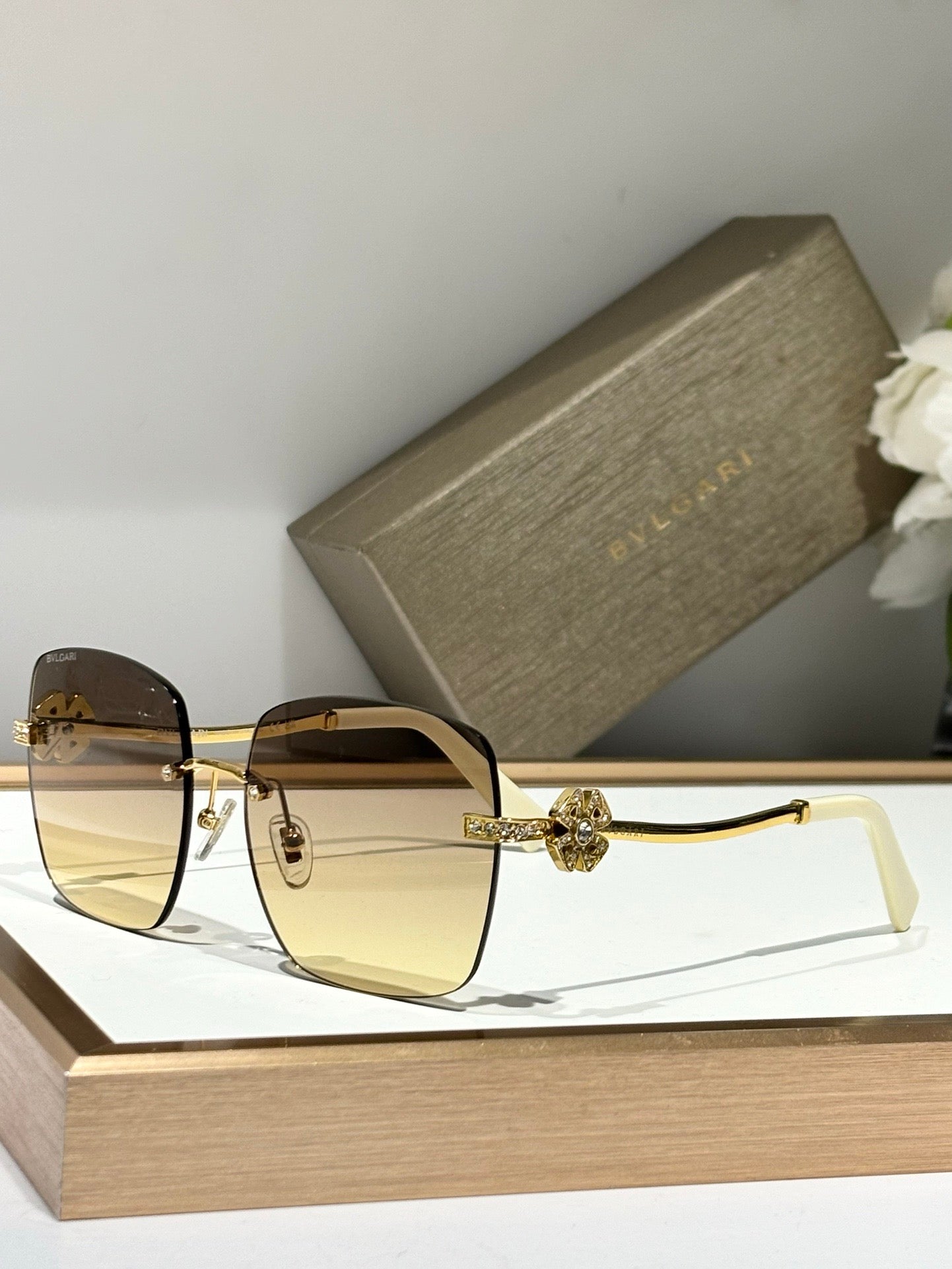 Bvlgari  Butterfly 6173-B 2014/M8 Gold  Women's Sunglasses ✨