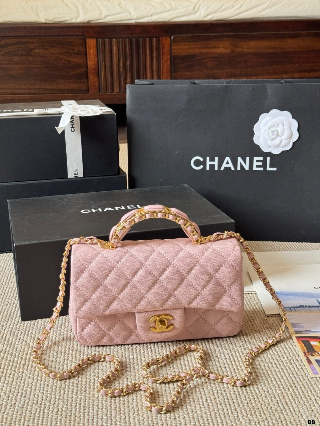 CHANEL Chanel Mini Flap Bag in Quilted Leather with Chain 23  ✨ - onlinechics.com