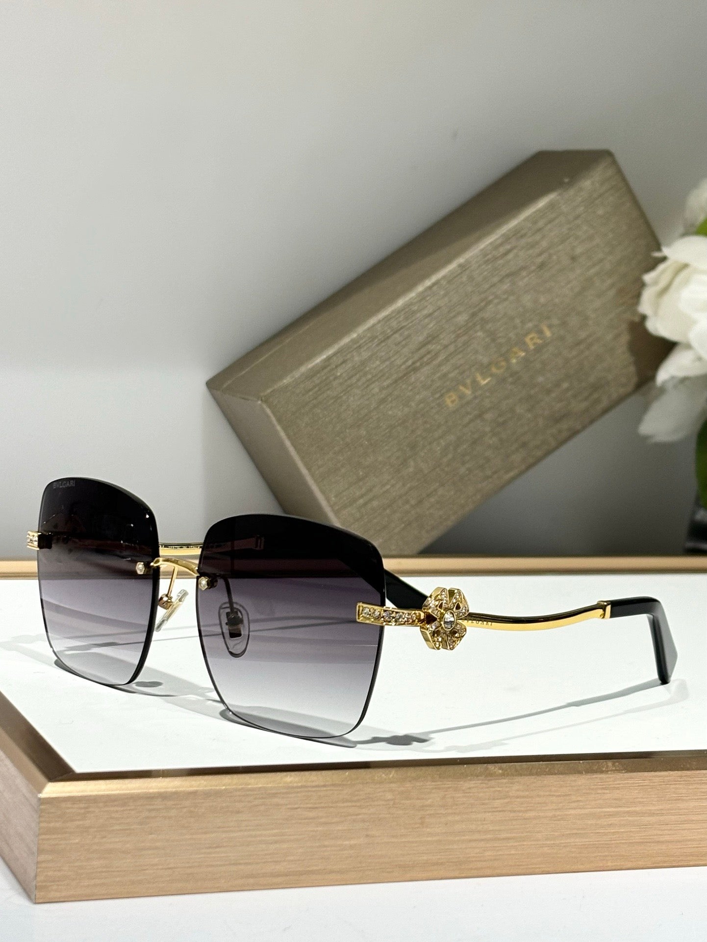 Bvlgari  Butterfly 6173-B 2014/M8 Gold  Women's Sunglasses ✨