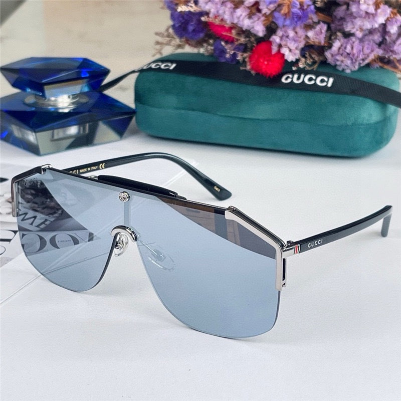 Gucci GG0291S Unisex Sunglasses ✨