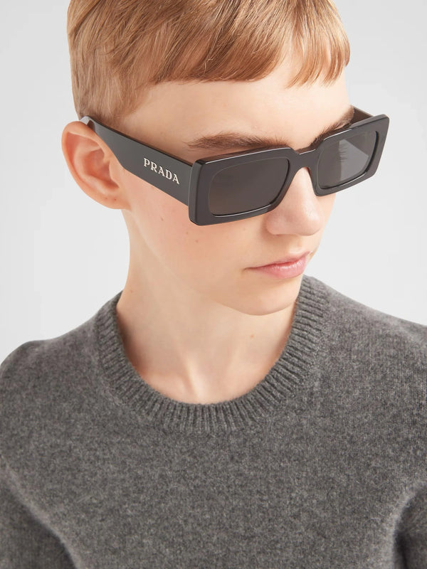 PRADA SPRA07S Sunglasses 🟥