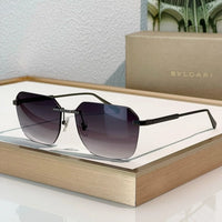 BVLGARI Bv40029 Men's Sunglasses ✨