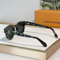 Louis Vuitton Z2506U LV Legacy Round Sunglasses ✨