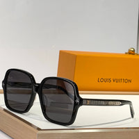 Louis Vuitton Z2917W LV Aura Square Sunglasses   ✨