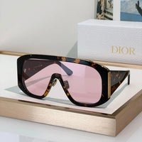 DIOR DiorGraphique M2U Shield Sunglasses ✨