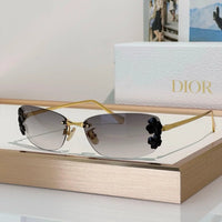 DIOR Dior Clover S1U Gray Rectangular Sunglasses✨
