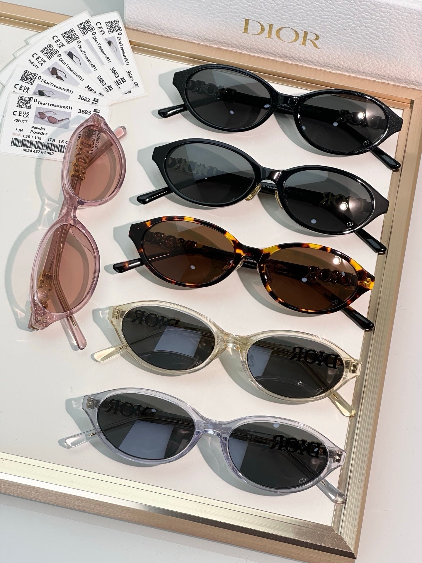 DIOR CD DiorTreasure R1I Black Oval Sunglasses ✨