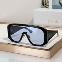 DIOR DiorGraphique M2U Shield Sunglasses ✨